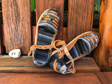 Load image into Gallery viewer, Size 27 Kid&#39;s Huarache Sandals - Blue