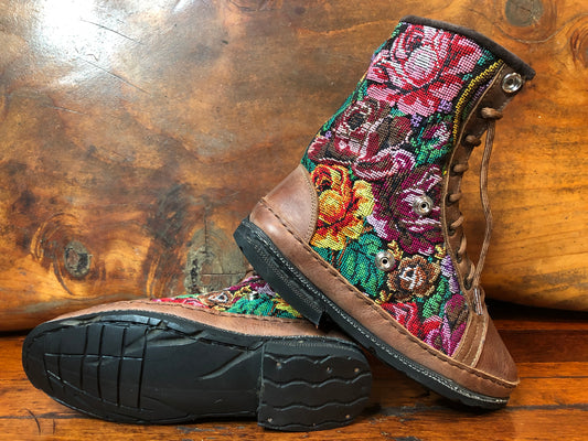 Size 39 Deluxe Desert Boots - Rose Garden