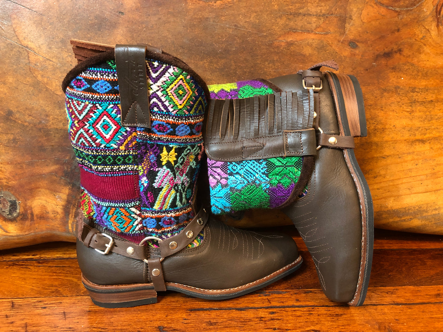 Size 40 Blunt-toe Cowgirl Bling Boots Aztec Rainbow Figures
