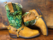 Load image into Gallery viewer, Size 42 Blunt-toe Cowgirl Bling Boots Green Garden