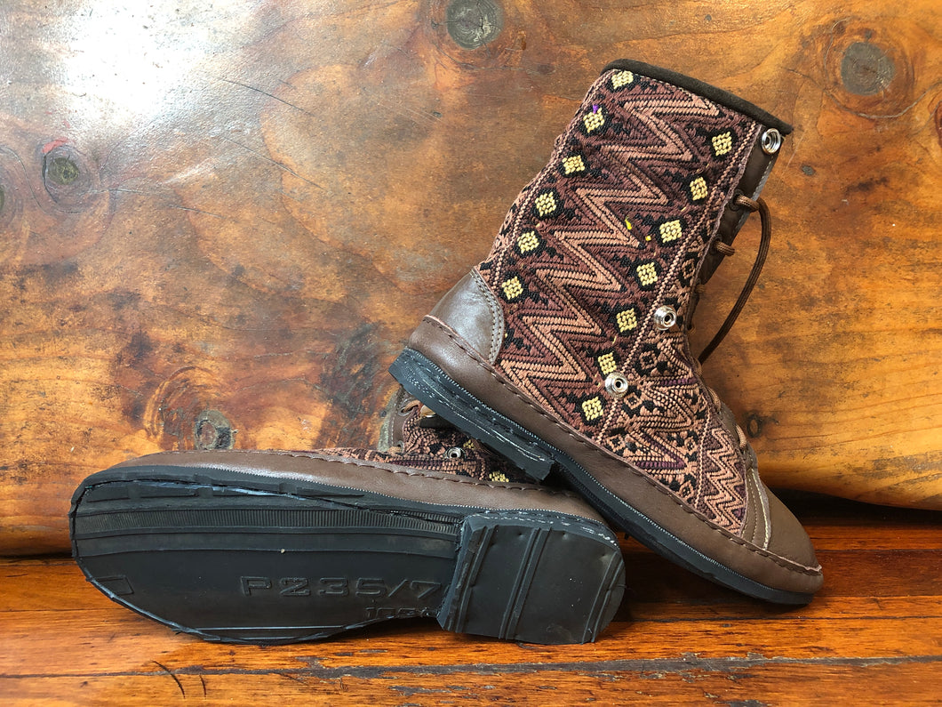Size 45 Deluxe Desert Boots - Brown Zigzags