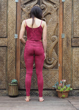 Load image into Gallery viewer, High Waist Pocket Yoga Tights - Warm Plum