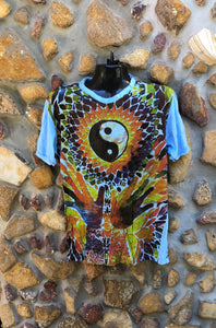 Large Funky Tee - Tao and Hands - Light Blue