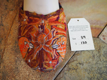Load image into Gallery viewer, Size 39 Ballerina Sandals - Little Orange Love Birds