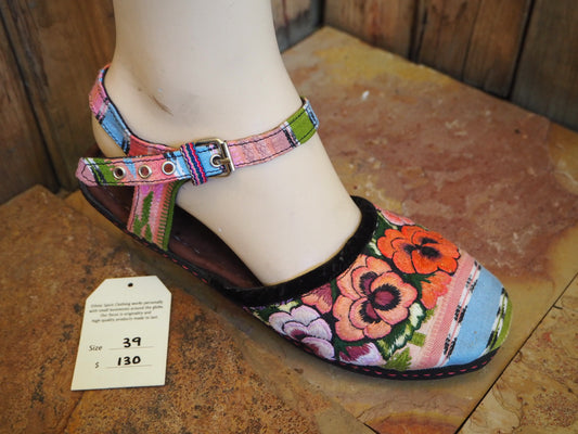 Size 39 Ballerina Sandals - Pastel Garden