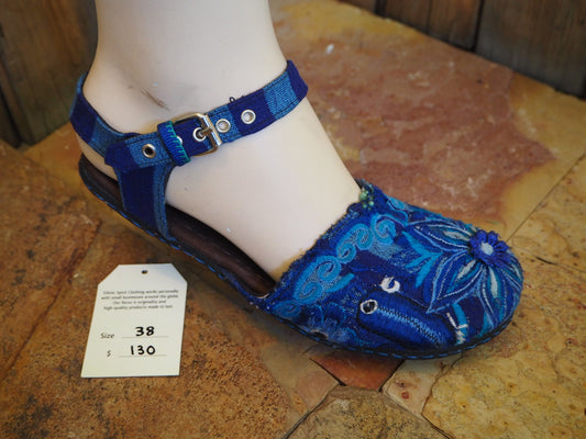 Size 38 Ballerina Sandals - Royal Bluebirds