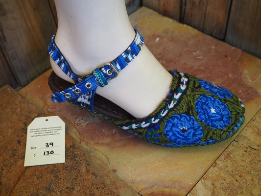 Size 39 Ballerina Sandals - Royal Blue Roses