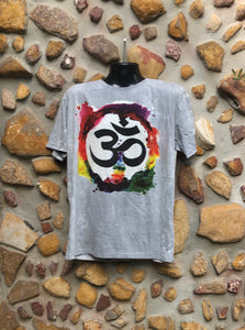 Extra Large Funky Tee - Om in a Rainbow - Grey
