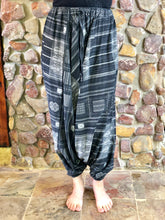 Load image into Gallery viewer, Tribal Baggy Pants - Black