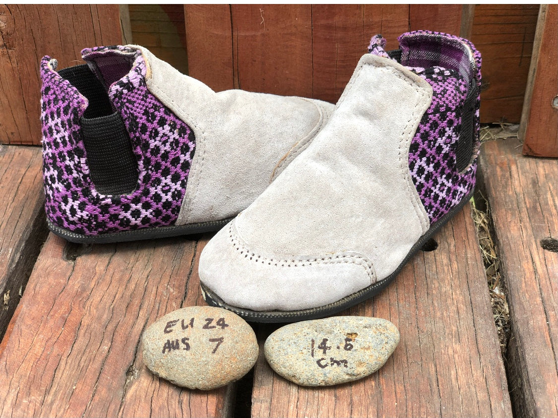 Size 7  (Eu 24) - Pull on Boots Lilac and Purple