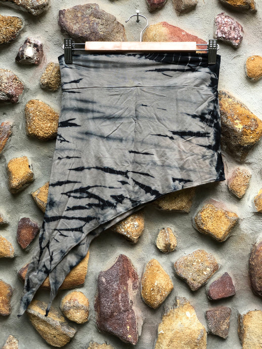 Elfy Tie dye mini skirt- charcoal and black