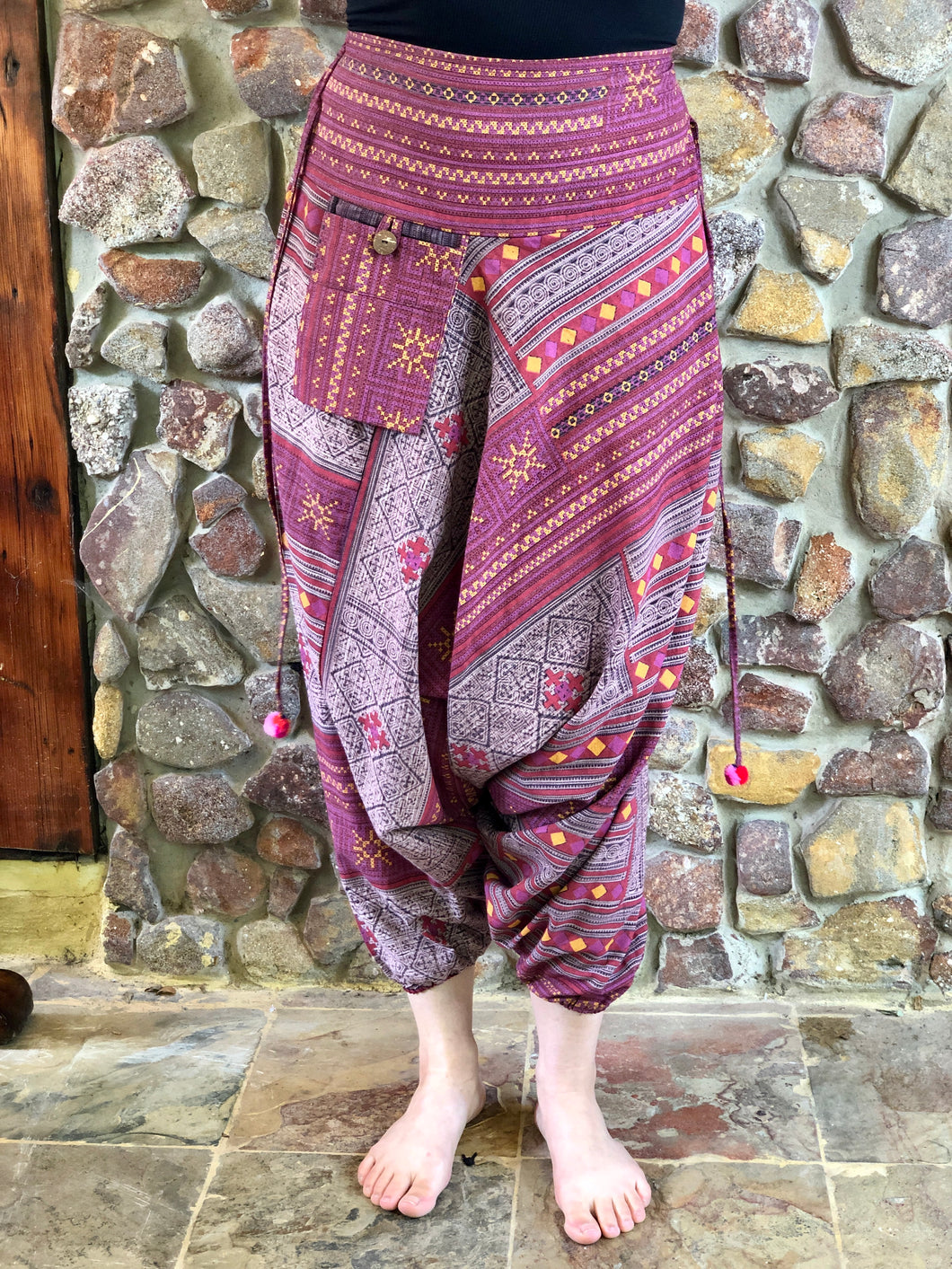 Hill-tribe Baggy Pants with Pockets - Mauve with Diamonds