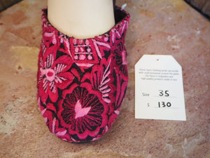 Size 36 Ballerina Sandals - Pink Flowers