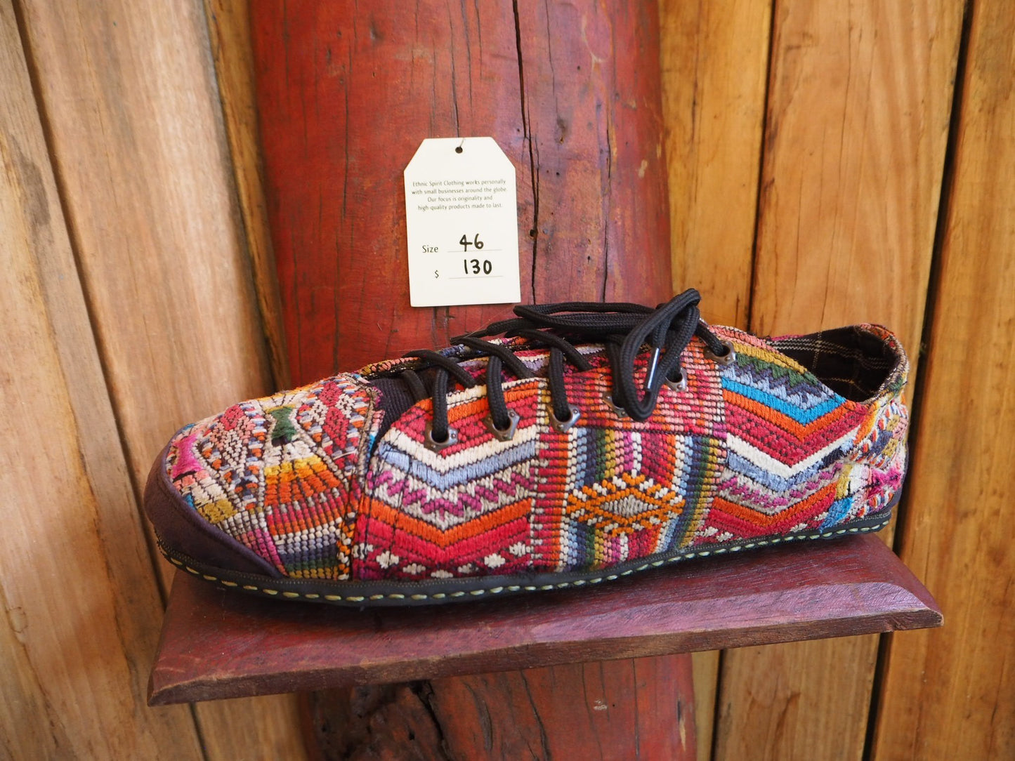 red aztec low converse